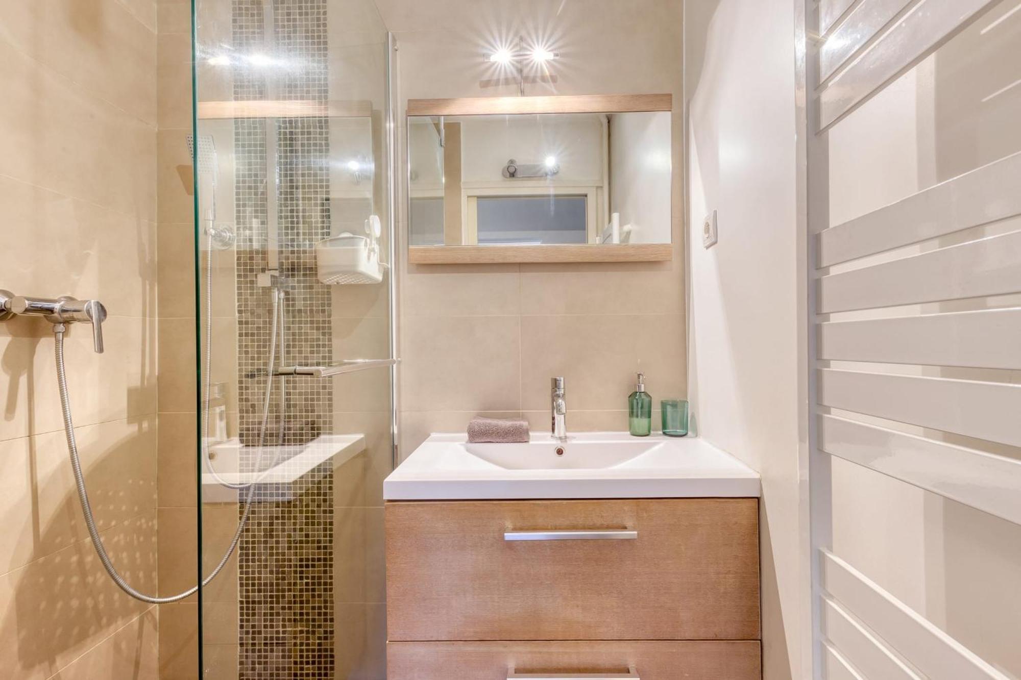 Grand Appartement Spacieux - Proche Paris سُفرْ المظهر الخارجي الصورة