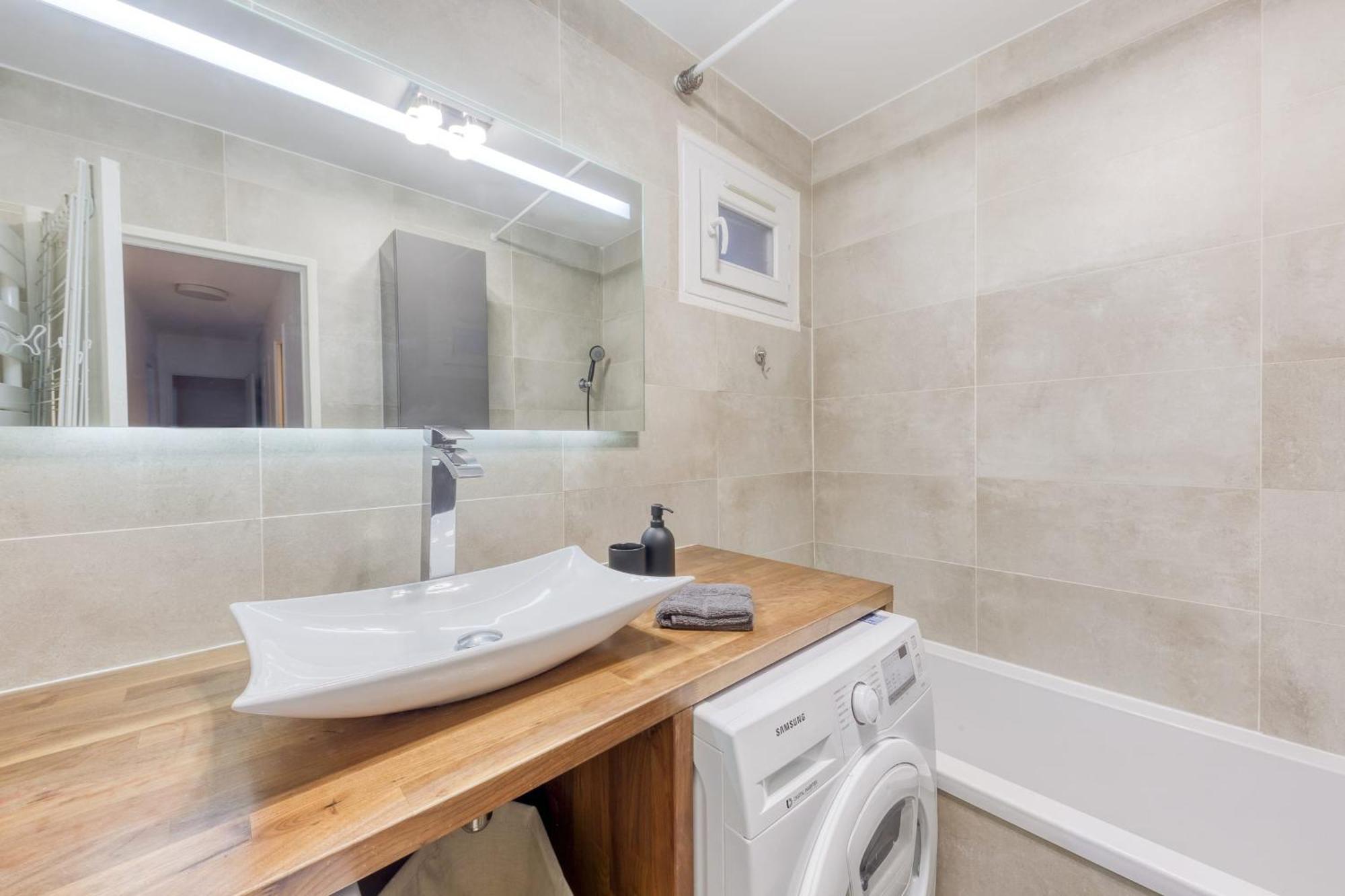 Grand Appartement Spacieux - Proche Paris سُفرْ المظهر الخارجي الصورة