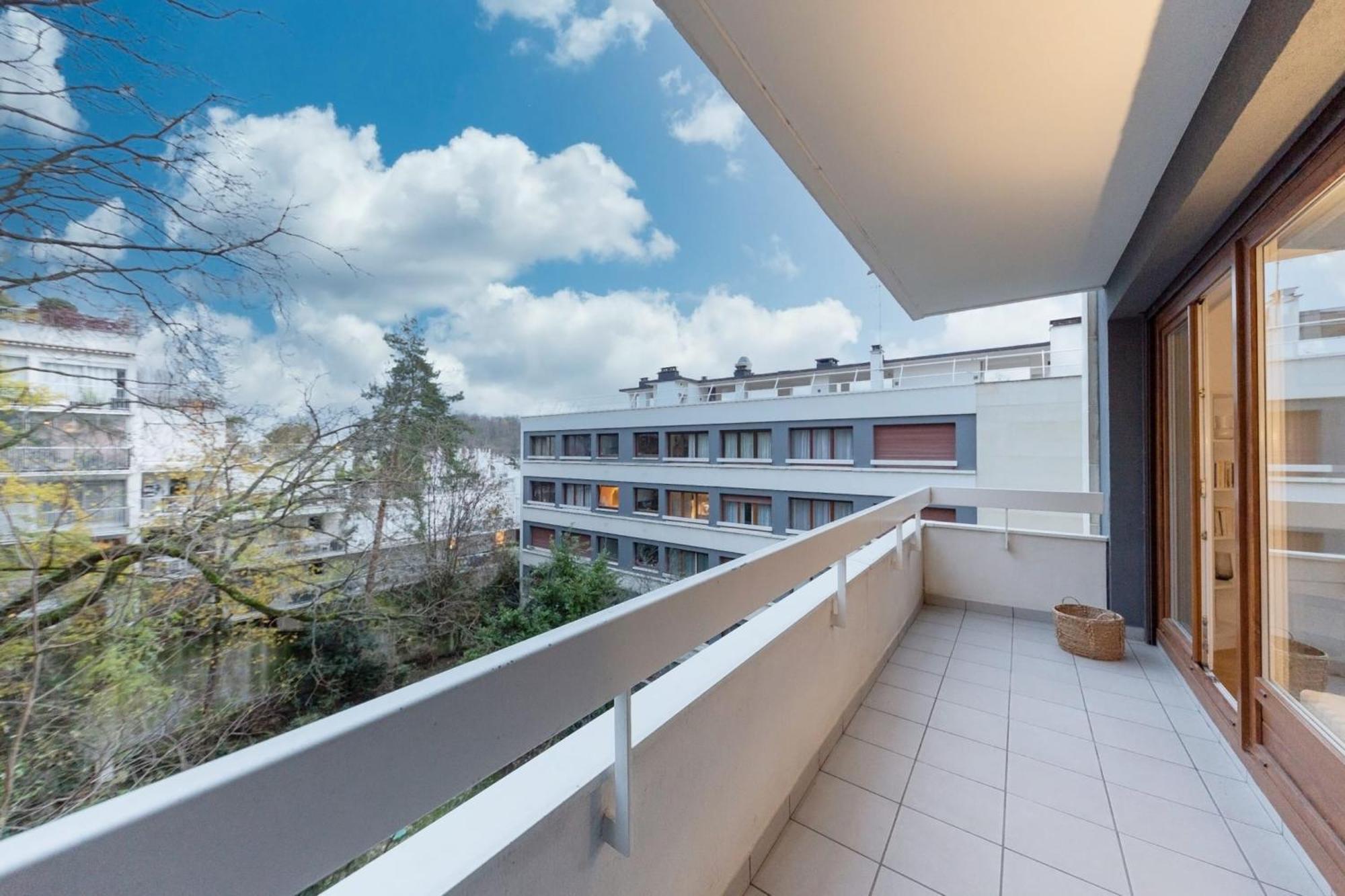 Grand Appartement Spacieux - Proche Paris سُفرْ المظهر الخارجي الصورة